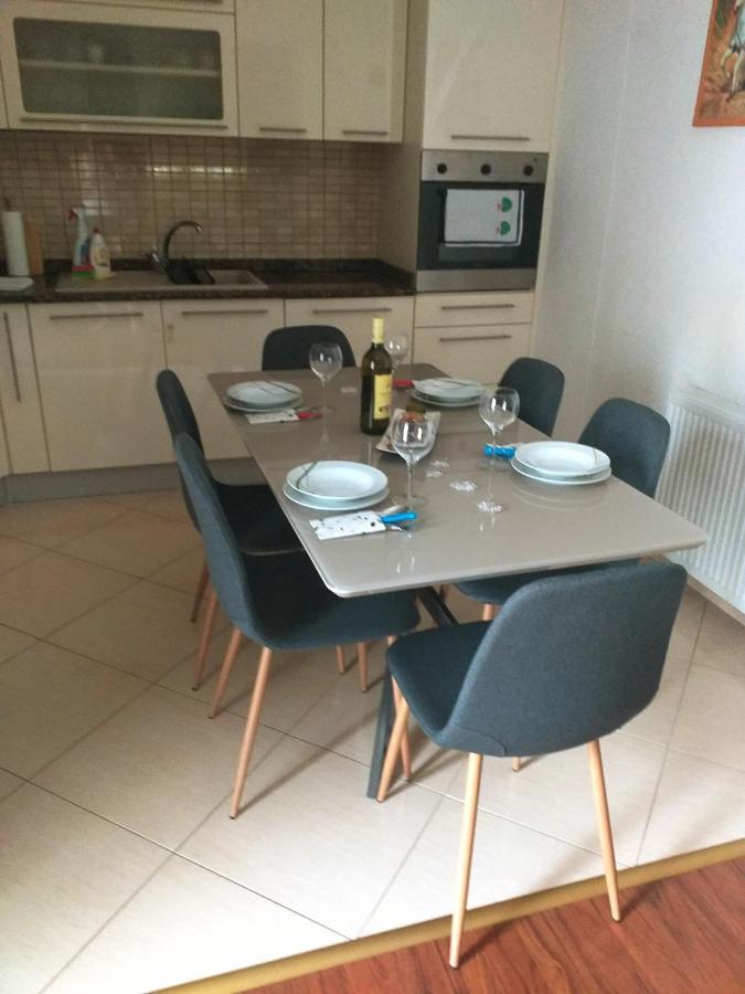 Apartmani Lana 시베니크 외부 사진